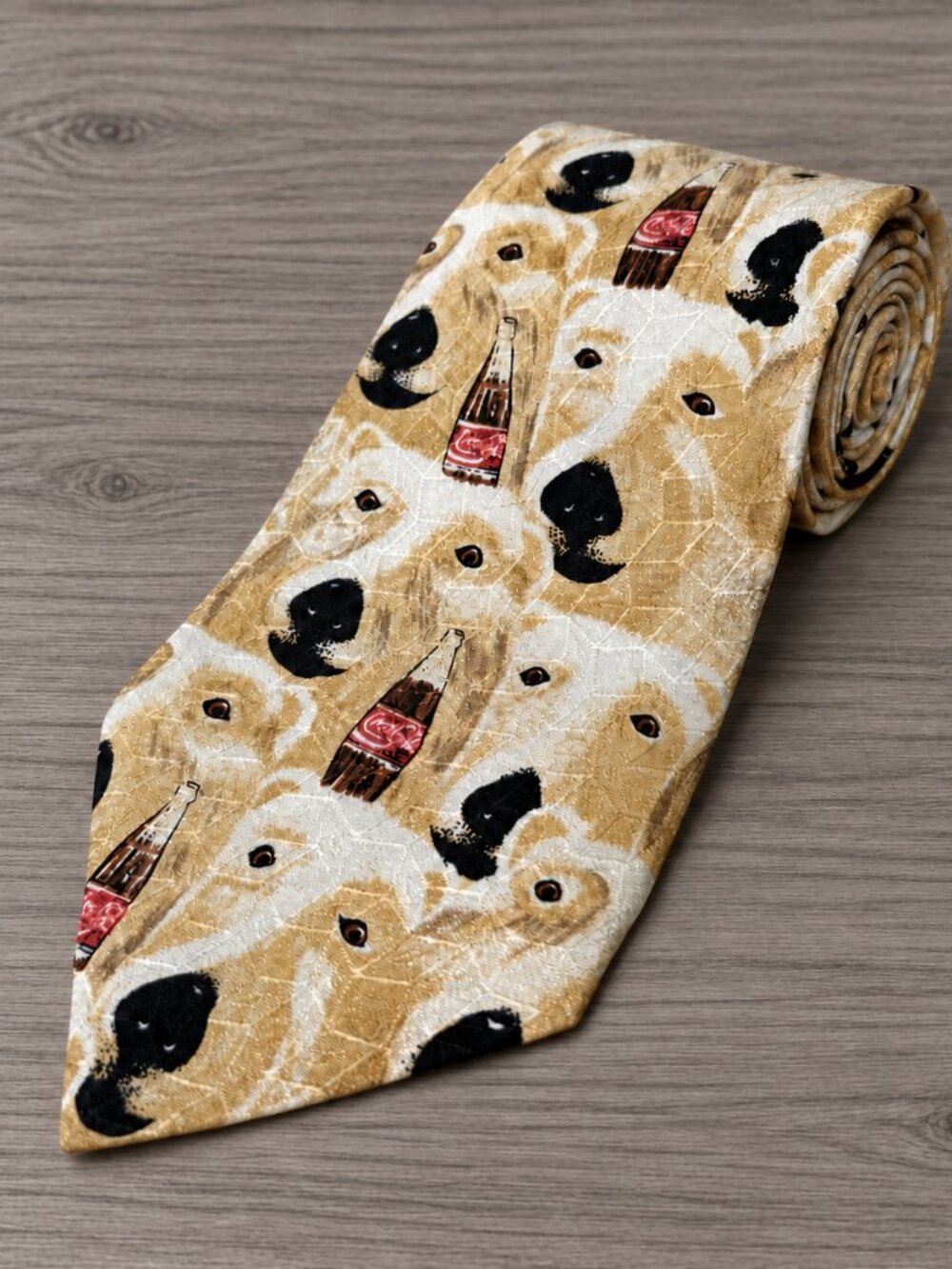 Coca-Cola Polar Bear Men's Silk Tie - Vintage 1990s Made in USA
